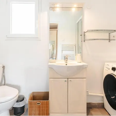 Guest house Independant Dans Maison Proche Chateau D' Oleron